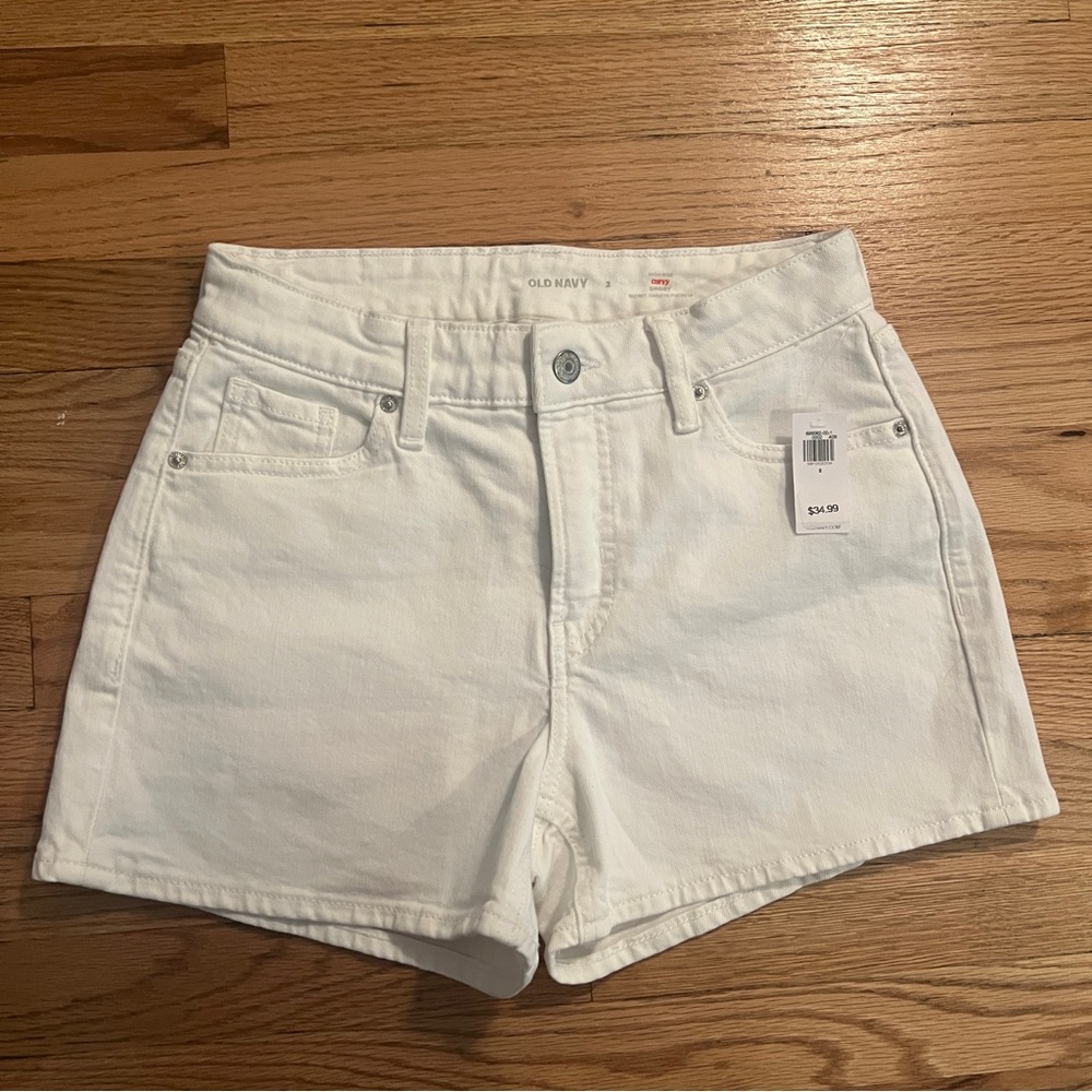 NWT Old Navy White Jean Shorts High-Rise Curvy Secret-Smooth Pockets - Picture 6 of 8